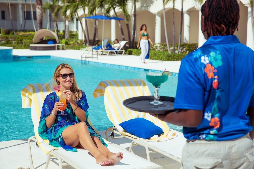 Aparthotel The Venetian On Grace Bay Exterior foto